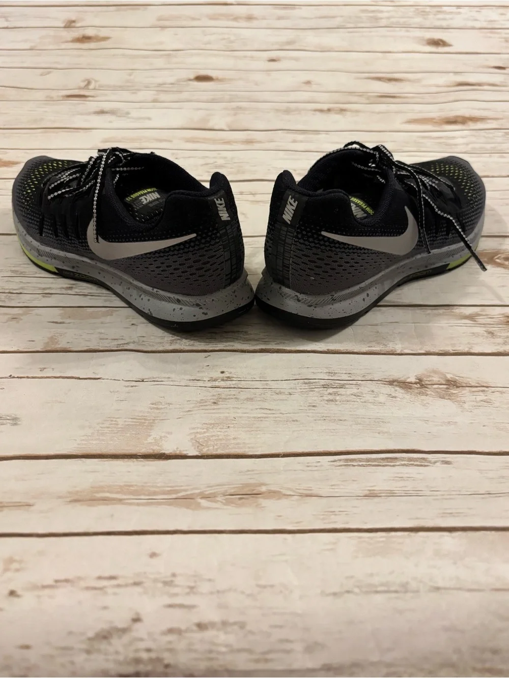 Nike Women’s 15 Pegasus 33 Shield Black/Metallic Silver-Dark Green 849567 001